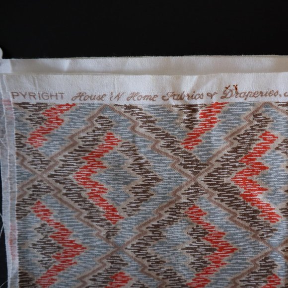 Vintage linen Fabric 1981 House 'N Home Fabrics & Draperies Lereem 29 x 47 - Picture 4 of 7